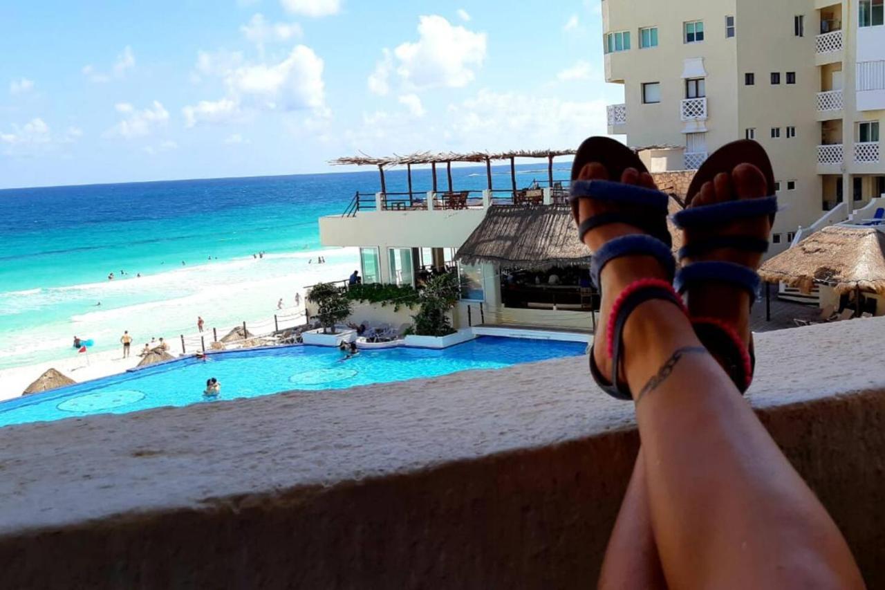 Ocean Front Suite, Balcony, Kitchen. Cancún Esterno foto
